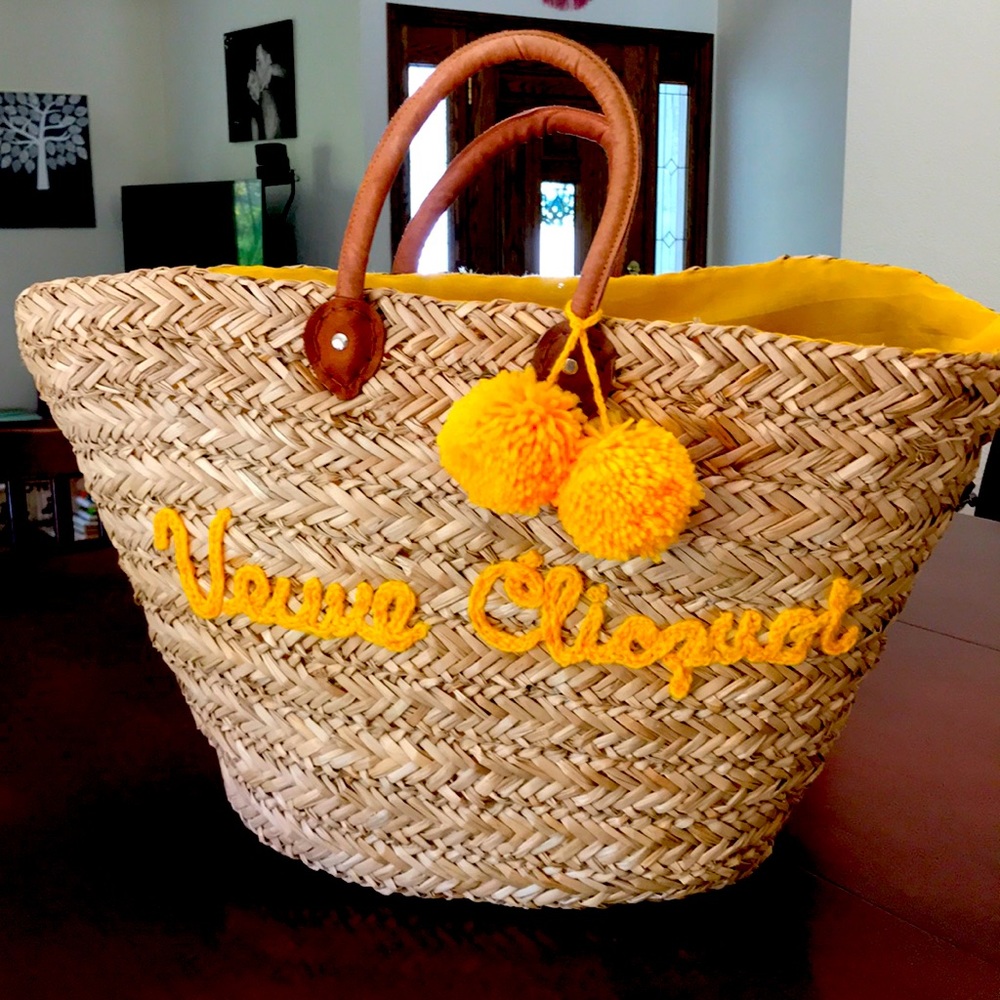 Veuve Clicquot basket bag